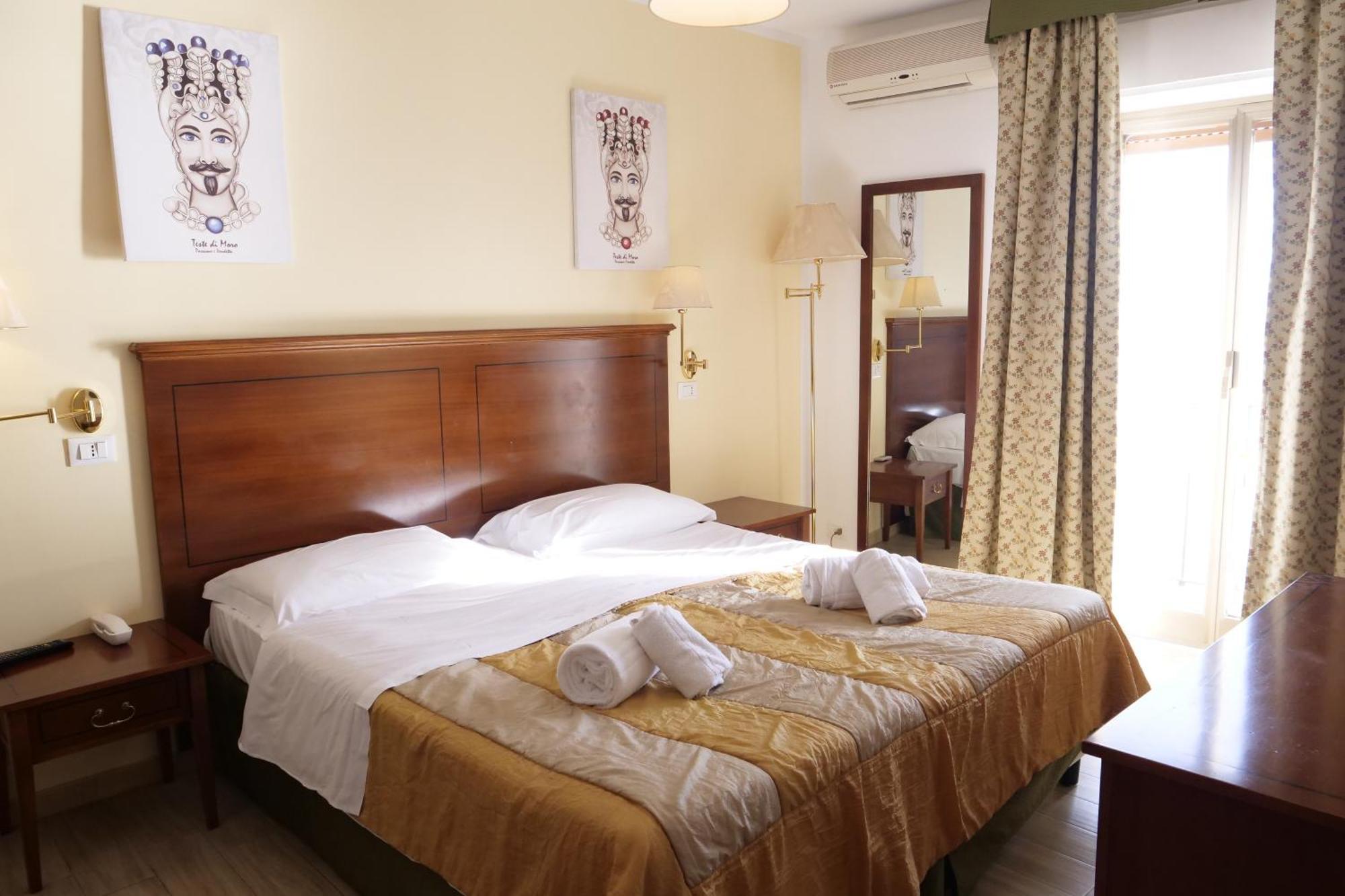 Hotel Elios Tao