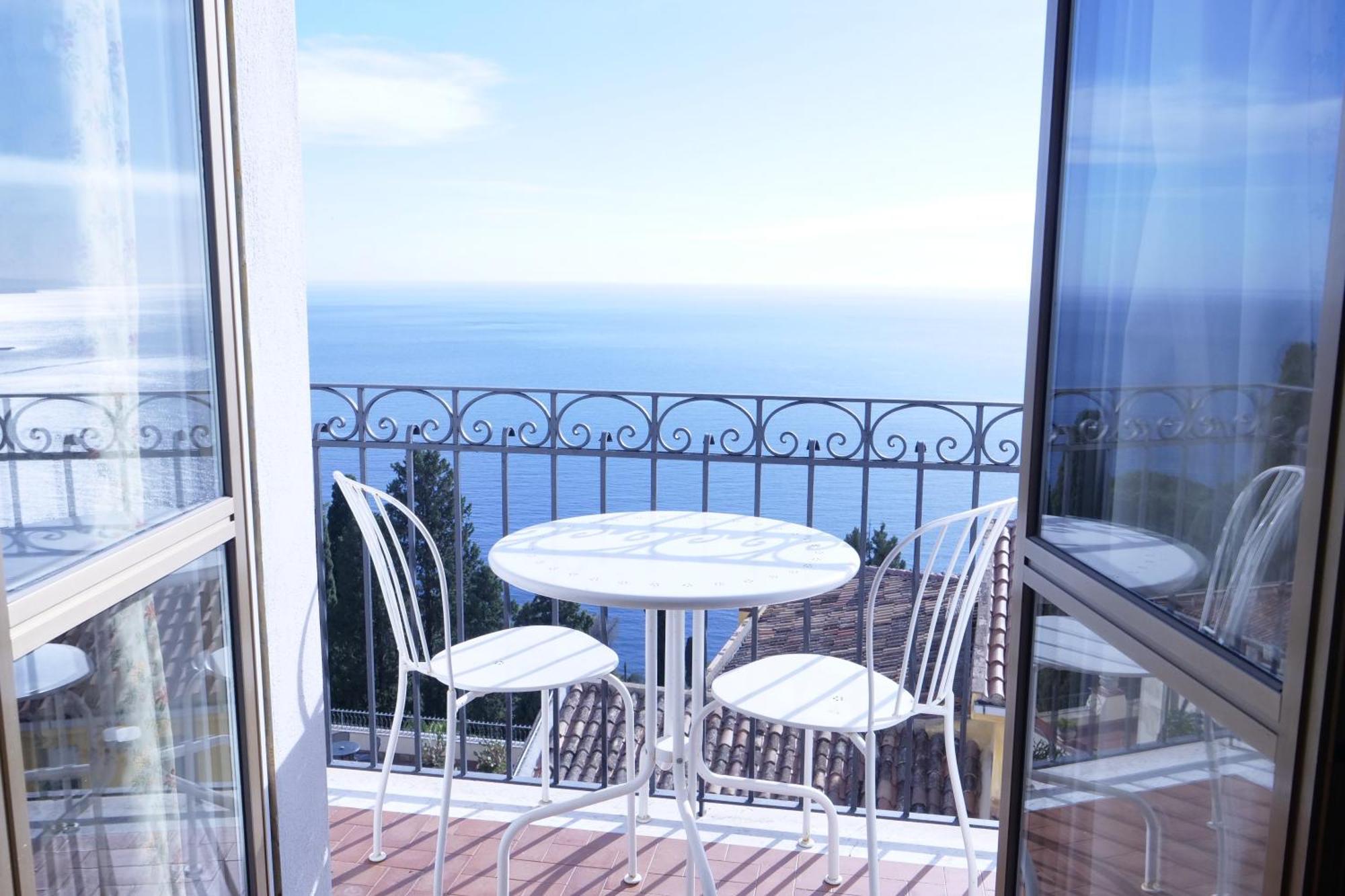 Elios Tao Hotel