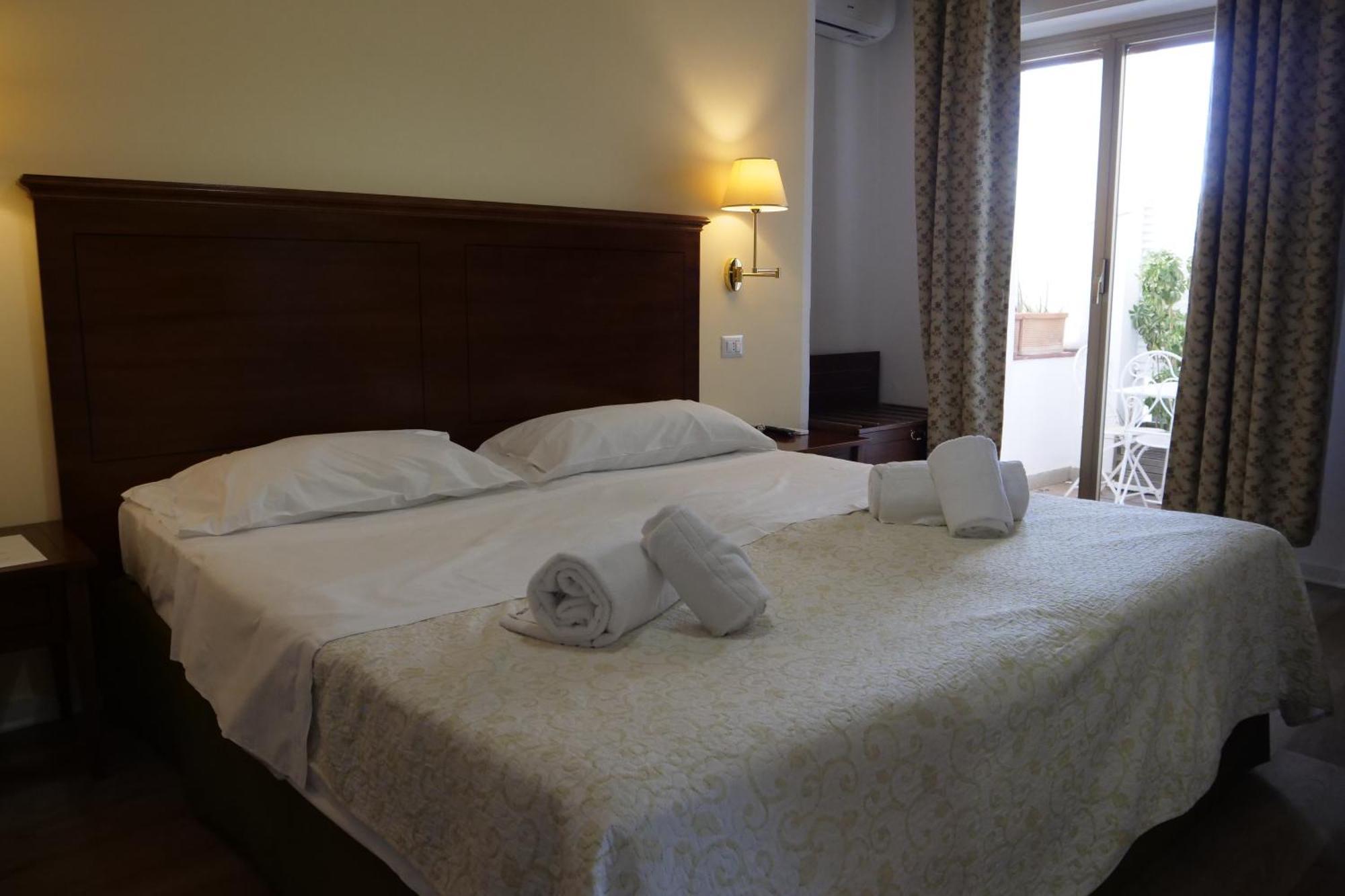Hotel Elios Tao 3*